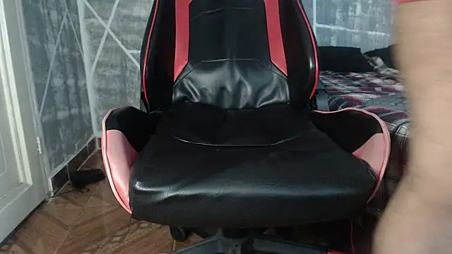 Snapshot of Jackson_k188 chatting on September 27, 9:10 pm Jackson k188 online show from September 27, 9:10 pm