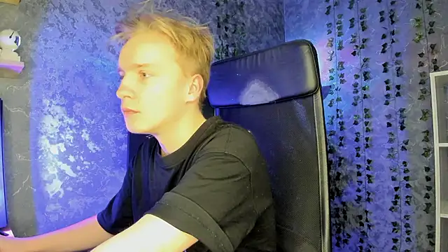 AlexxSweet online show from February 7, 6:43 am