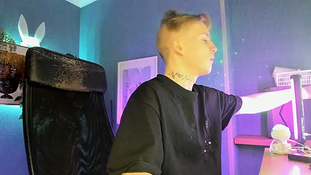 AlexxSweet online show from February 22, 7:33 am