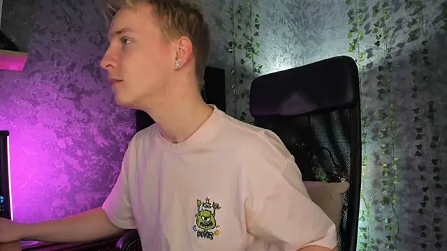 AlexxSweet online show from November 30, 6:58 am