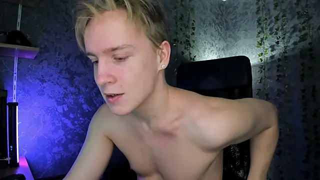 AlexxSweet online show from December 14, 6:41 am