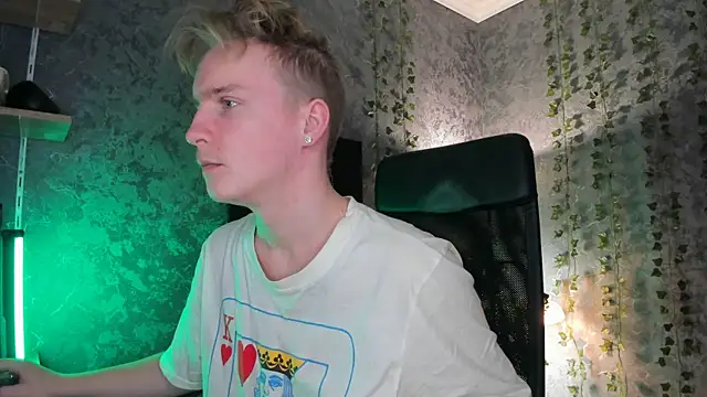 AlexxSweet online show from November 27, 8:37 am