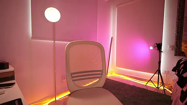 aliceabrams online show from September 18, 8:56 pm