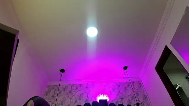 Snapshot of nalalye_cruzz_ chatting on February 4, 2:39 am nalalye cruzz online show from February 4, 2:39 am