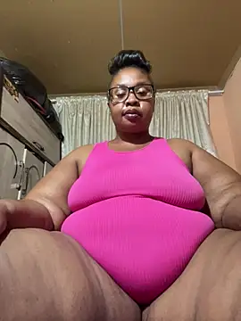 Snapshot of ZOQULUx chatting on March 15, 5:04 pm ZOQULUx online show from March 15, 5:04 pm