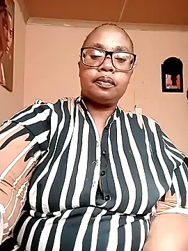 ZOQULUx online show from March 13, 12:32 pm