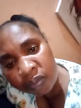 Snapshot of ZOQULUx chatting on November 13, 8:46 pm ZOQULUx online show from November 13, 8:46 pm