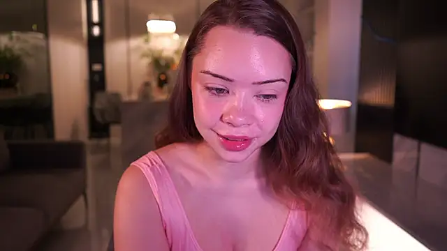 VixenMia online show from October 29, 3:05 am