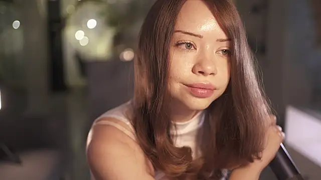 VixenMia online show from April 3, 3:57 am