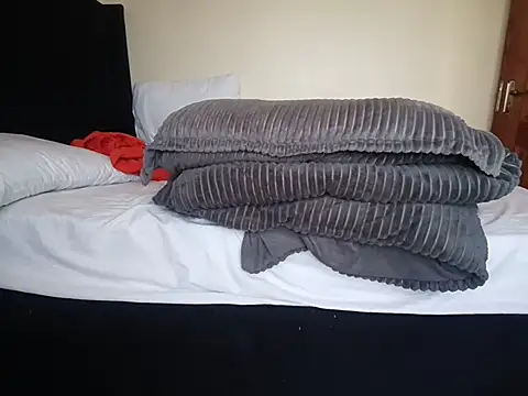 Nasty sweet ass online show from April 3, 5:25 am