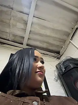 Luisa Fernandaa online show from April 2, 12:40 am