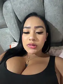 Luisa Fernandaa online show from May 16, 4:00 am