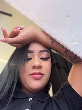 Snapshot of Luisa_Fernandaa chatting on July 11, 8:42 pm Luisa Fernandaa online show from July 11, 8:42 pm