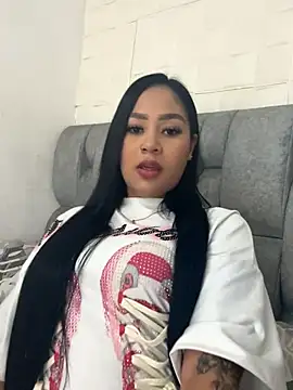 Snapshot of Luisa_Fernandaa chatting on October 16, 12:19 am Luisa Fernandaa online show from October 16, 12:19 am
