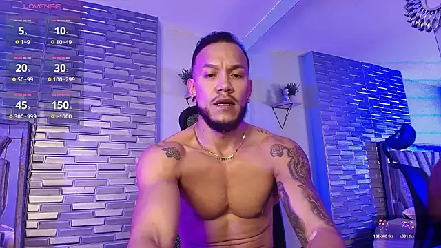 ARON TAYLER01 online show from March 11, 1:27 pm