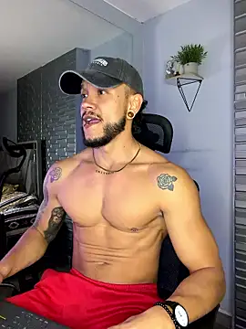 ARON TAYLER01 online show from January 8, 10:32 am