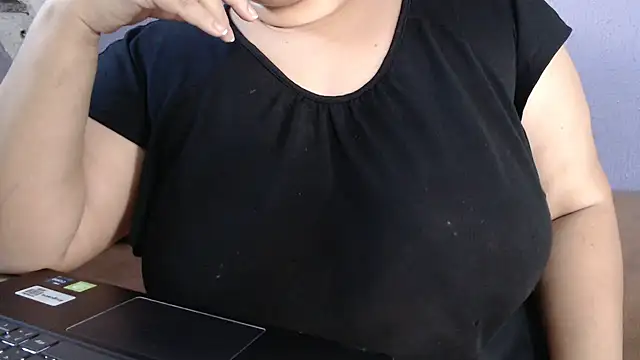 VanessaBBW1 online show from February 12, 8:41 pm