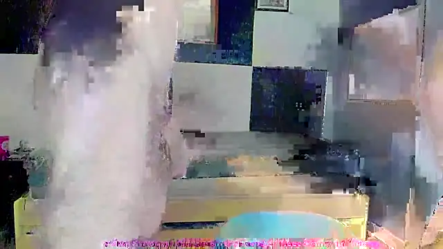 sweetxxbig online show from March 18, 4:30 pm