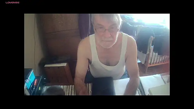 terrybare online show from October 28, 1:21 pm