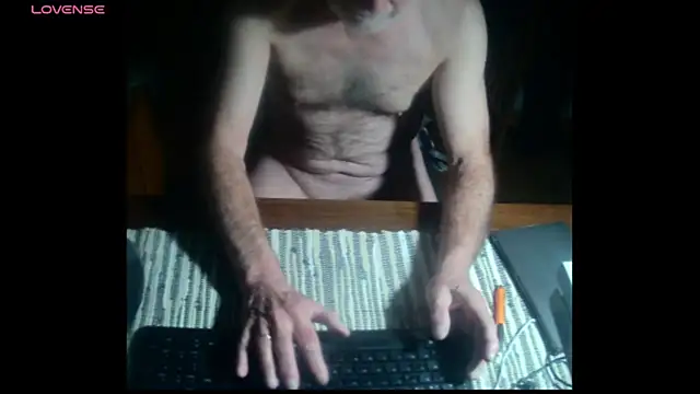 Snapshot of terrybare chatting on March 16, 6:01 pm terrybare online show from March 16, 6:01 pm