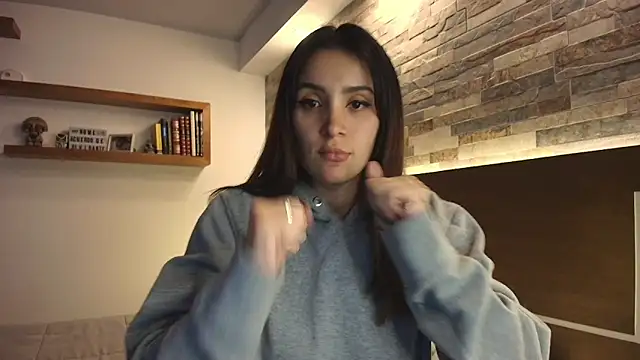 alicewilloww online show from October 15, 11:35 pm