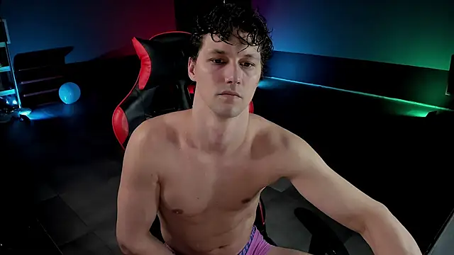 dirty-boss online show from April 5, 11:50 am