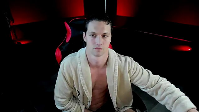 Snapshot of dirty-boss chatting on September 27, 2:56 pm dirty-boss online show from September 27, 2:56 pm
