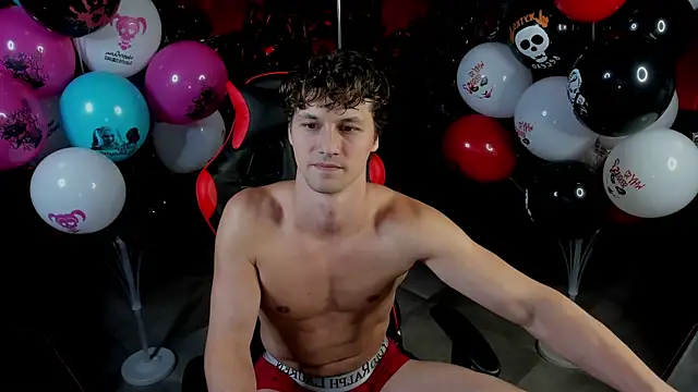 Snapshot of dirty-boss chatting on October 29, 11:25 pm dirty-boss online show from October 29, 11:25 pm