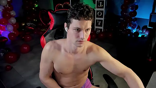 dirty-boss online show from February 25, 6:41 pm