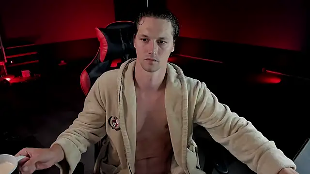dirty-boss online show from June 20, 5:29 pm