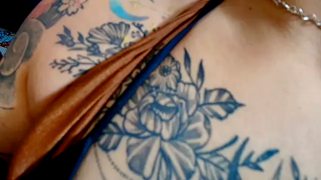 SweetIsabella x online show from February 1, 4:33 am