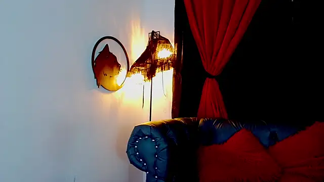 misslombana online show from June 30, 4:56 am