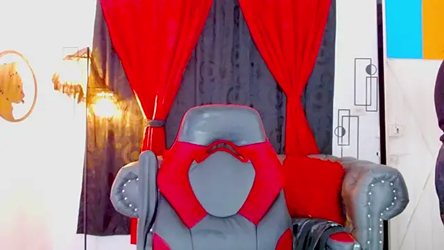 misslombana online show from March 13, 3:44 am