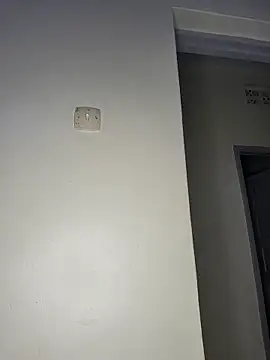 NicRaisaa online show from March 31, 3:52 am