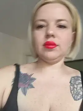 Snapshot of Ladykaos chatting on June 19, 9:59 am Ladykaos online show from June 19, 9:59 am