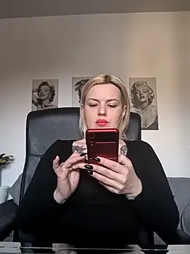 Ladykaos online show from March 3, 1:18 pm