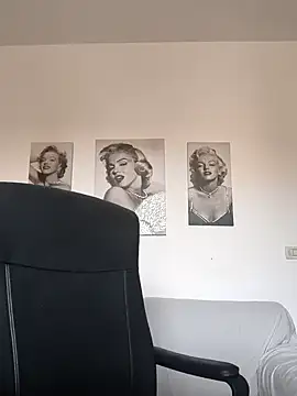 Ladykaos online show from April 2, 9:27 am