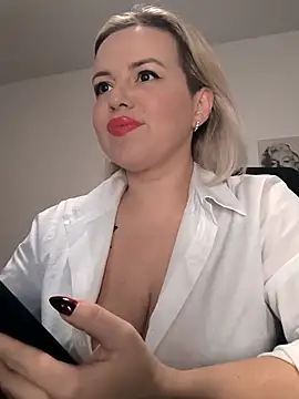 Snapshot of Ladykaos chatting on November 25, 1:22 pm Ladykaos online show from November 25, 1:22 pm