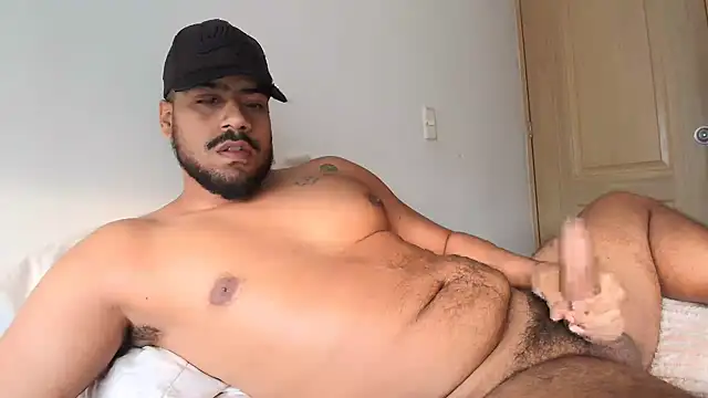 Snapshot of bigpleasure_ chatting on October 9, 12:49 pm bigpleasure online show from October 9, 12:49 pm
