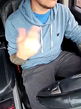 MrBiggBallz online show from January 18, 5:37 pm