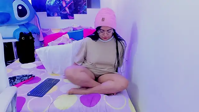 esmeralda112 online show from March 13, 10:21 pm