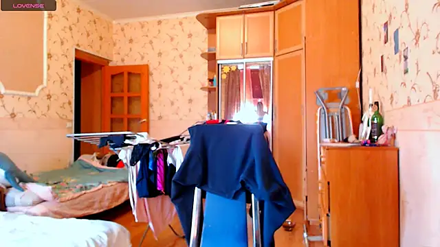 MarySweetness online show from April 12, 7:00 am