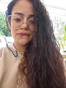 demonaughtyyy online show from November 5, 8:45 pm