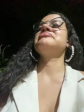 demonaughtyyy online show from March 29, 5:09 am