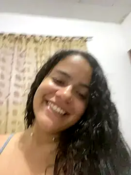 Snapshot of demonaughtyyy chatting on September 27, 9:32 pm demonaughtyyy online show from September 27, 9:32 pm