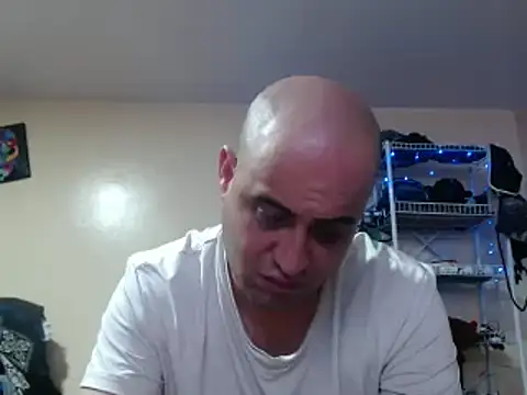 alphaswitchard online show from December 24, 4:11 am