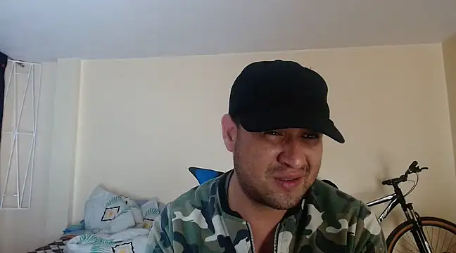 alphaswitchard online show from March 13, 2:49 am