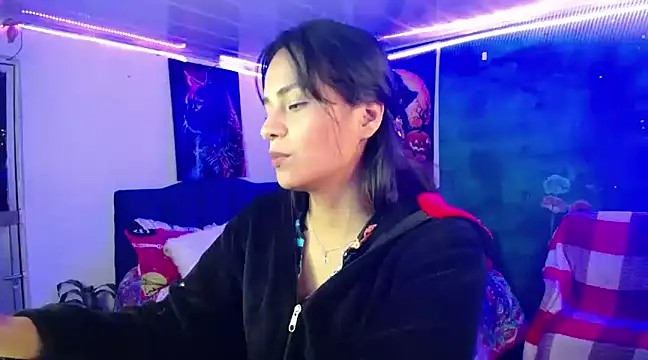 Snapshot of Samara_Beltran chatting on March 17, 6:40 am Samara Beltran online show from March 17, 6:40 am
