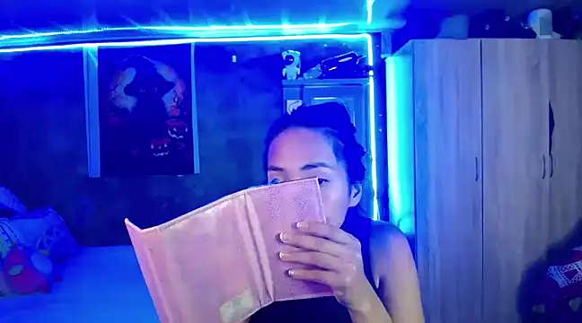 Snapshot of Samara_Beltran chatting on February 27, 2:46 am Samara Beltran online show from February 27, 2:46 am
