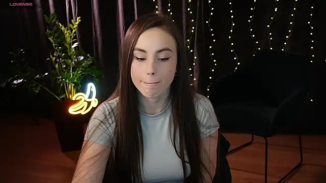 Snapshot of Elice_Dream chatting on February 3, 12:36 pm Elice Dream online show from February 3, 12:36 pm